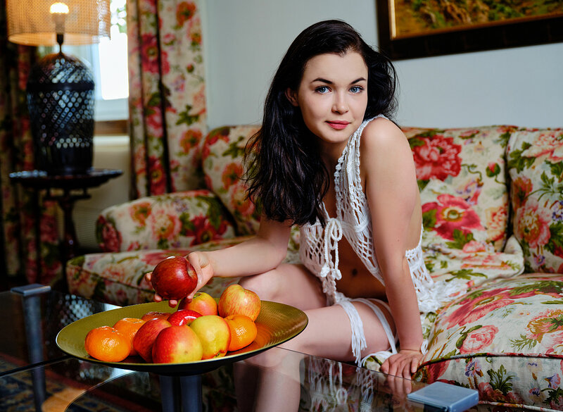 Алиса, 18 лет, 4 размер груди